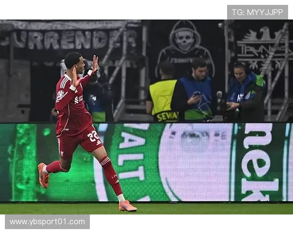 名宿称利物浦今夏成功关键在留住萨拉赫范迪克并签下弗林蓬等强援