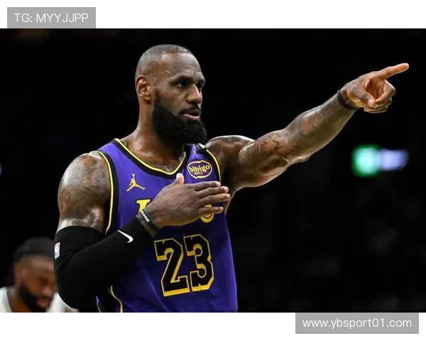 詹姆斯强调两天后再战需专注当下不被过往干扰比赛心态与状态保持稳定