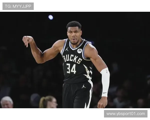 雄鹿内线统治力提升 字母哥与队友默契合作再上新台阶 雄鹿内线统治力提升 字母哥与队友默契合作再上新台阶